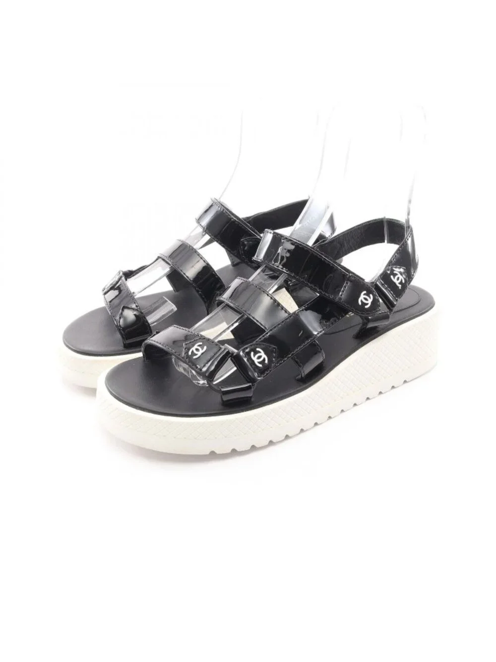 Chanel Sandals CC Logo Patent Leather